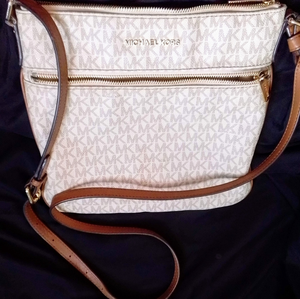 Michael Kors crossbody  bag